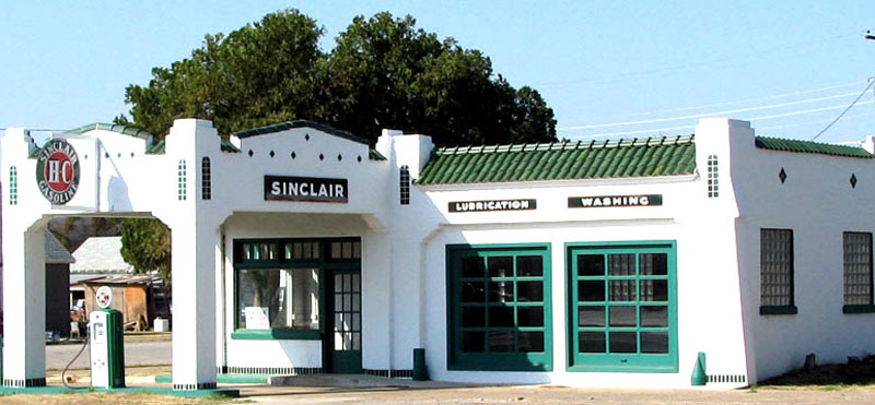 vintage Sinclair Station